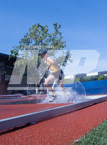 Thumbnail 1 in Twilight Invitational 2000m Steeplechase (SRJC) photogallery.