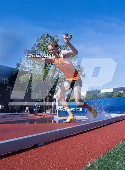 Thumbnail 2 in Twilight Invitational 2000m Steeplechase (SRJC) photogallery.
