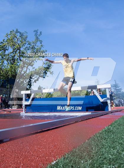 Thumbnail 2 in Twilight Invitational 2000m Steeplechase (SRJC) photogallery.