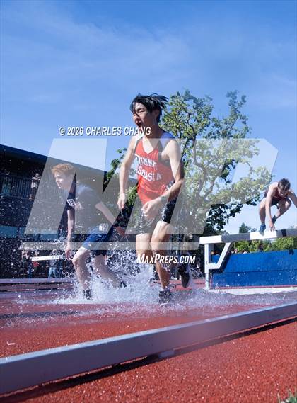Thumbnail 1 in Twilight Invitational 2000m Steeplechase (SRJC) photogallery.