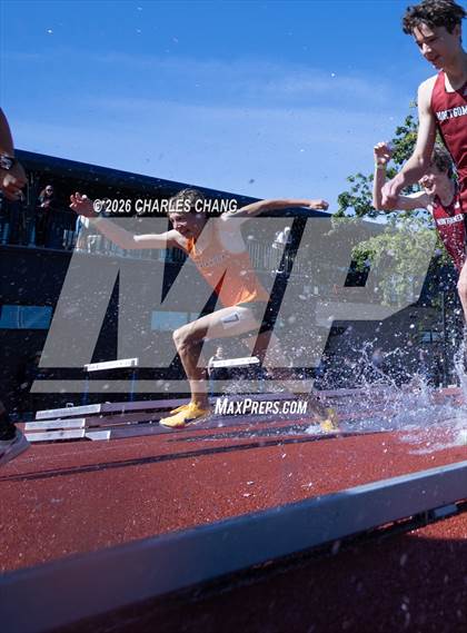 Thumbnail 3 in Twilight Invitational 2000m Steeplechase (SRJC) photogallery.