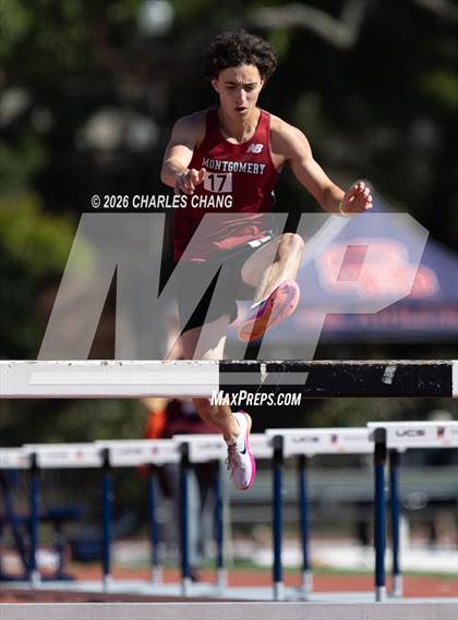 Thumbnail 3 in Twilight Invitational 2000m Steeplechase (SRJC) photogallery.