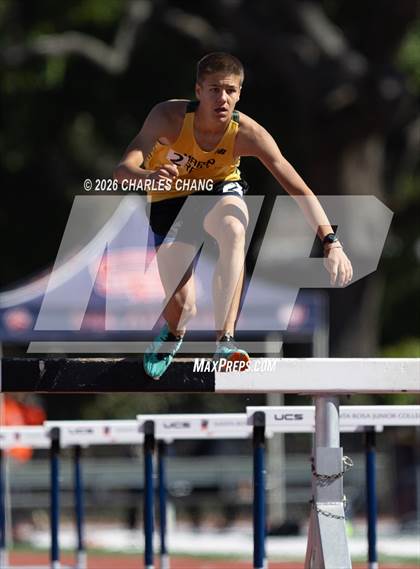 Thumbnail 2 in Twilight Invitational 2000m Steeplechase (SRJC) photogallery.