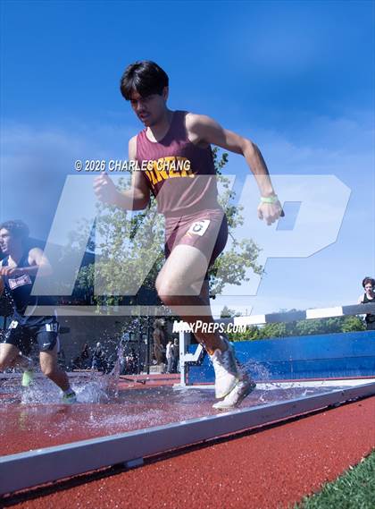 Thumbnail 1 in Twilight Invitational 2000m Steeplechase (SRJC) photogallery.