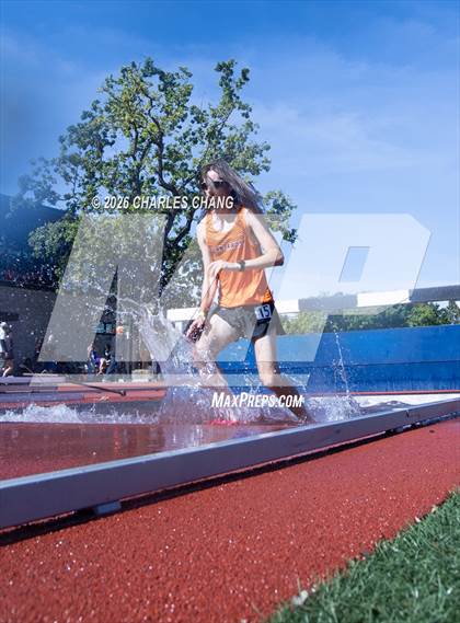 Thumbnail 2 in Twilight Invitational 2000m Steeplechase (SRJC) photogallery.