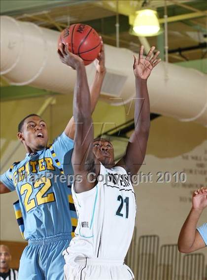 Thumbnail 3 in Center vs. North Valleys (Whitney Winter Classic) photogallery.