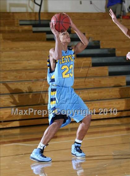 Thumbnail 3 in Center vs. North Valleys (Whitney Winter Classic) photogallery.