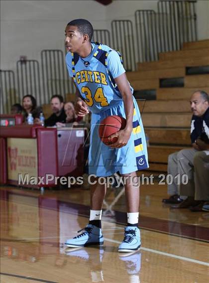 Thumbnail 2 in Center vs. North Valleys (Whitney Winter Classic) photogallery.