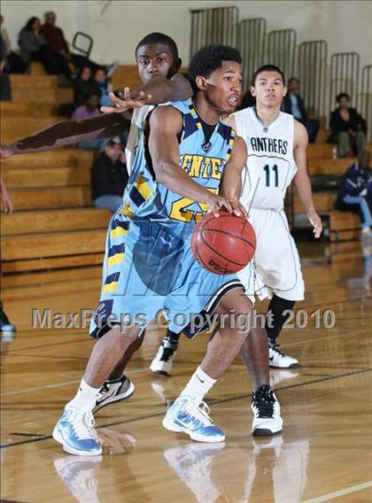 Thumbnail 2 in Center vs. North Valleys (Whitney Winter Classic) photogallery.