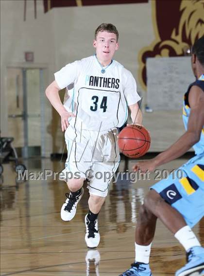 Thumbnail 2 in Center vs. North Valleys (Whitney Winter Classic) photogallery.