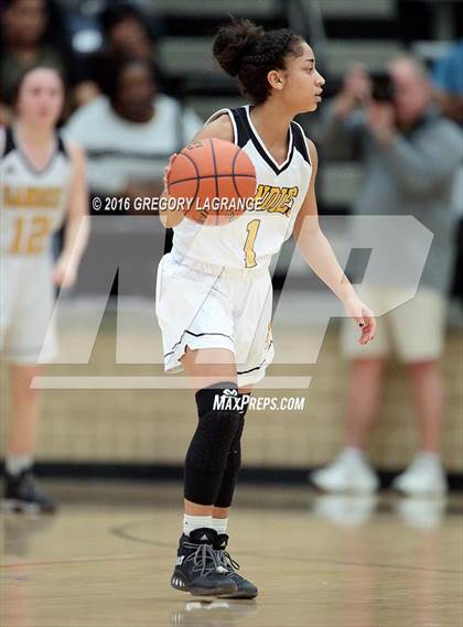 Thumbnail 1 in Amarillo vs. Mansfield Summit photogallery.