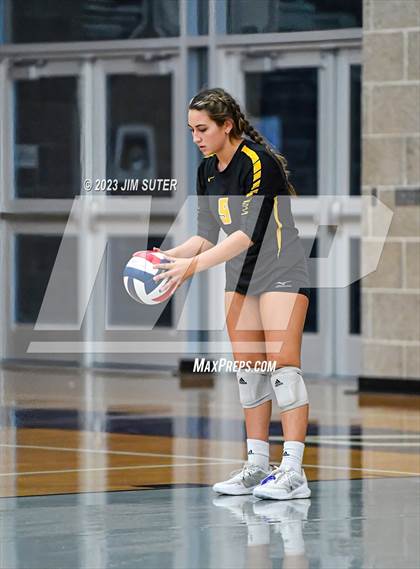 Thumbnail 2 in College Station vs St. Agnes Academy photogallery.