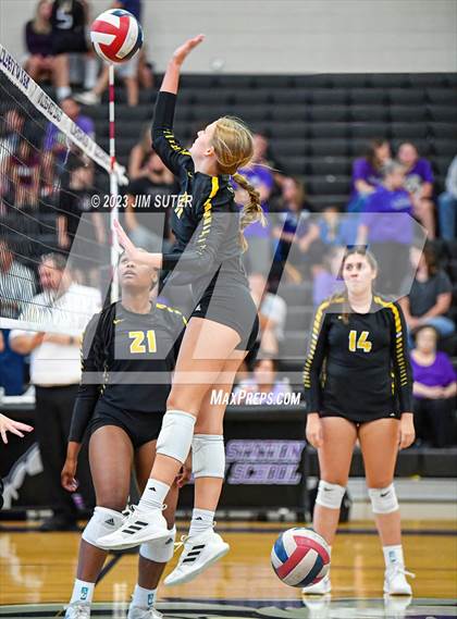 Thumbnail 1 in College Station vs St. Agnes Academy photogallery.