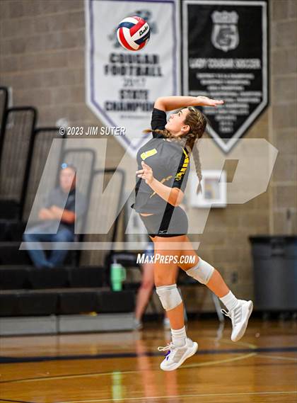Thumbnail 3 in College Station vs St. Agnes Academy photogallery.