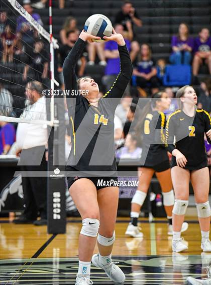 Thumbnail 1 in College Station vs St. Agnes Academy photogallery.