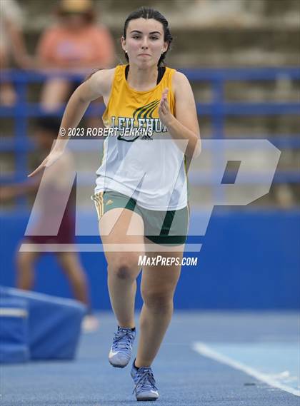 Thumbnail 1 in Anuenue Qualifying Meet photogallery.