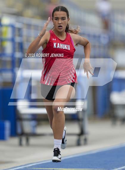Thumbnail 3 in Anuenue Qualifying Meet photogallery.