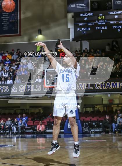 Thumbnail 3 in Haldane vs. Tuckahoe (Section 1 Class C Semifinal) photogallery.