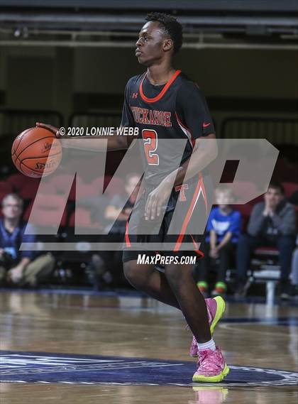 Thumbnail 2 in Haldane vs. Tuckahoe (Section 1 Class C Semifinal) photogallery.
