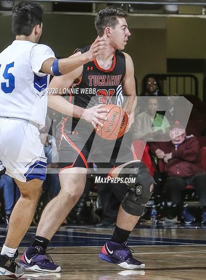 Thumbnail 1 in Haldane vs. Tuckahoe (Section 1 Class C Semifinal) photogallery.