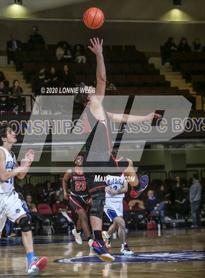 Thumbnail 1 in Haldane vs. Tuckahoe (Section 1 Class C Semifinal) photogallery.