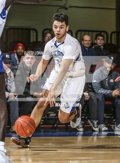 Thumbnail 2 in Haldane vs. Tuckahoe (Section 1 Class C Semifinal) photogallery.