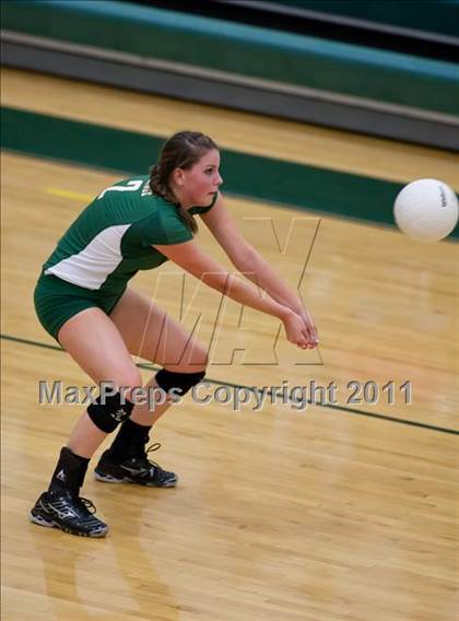 Thumbnail 1 in Heritage @ Loudoun Valley photogallery.
