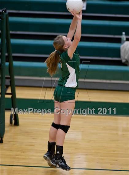 Thumbnail 1 in Heritage @ Loudoun Valley photogallery.