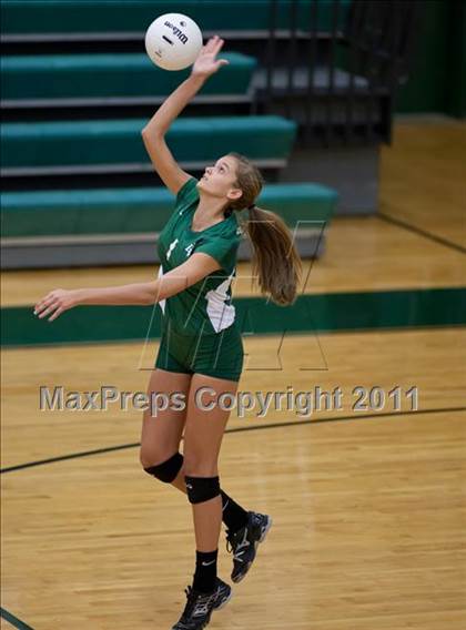 Thumbnail 3 in Heritage @ Loudoun Valley photogallery.