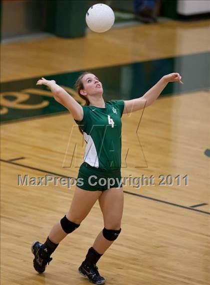 Thumbnail 3 in Heritage @ Loudoun Valley photogallery.