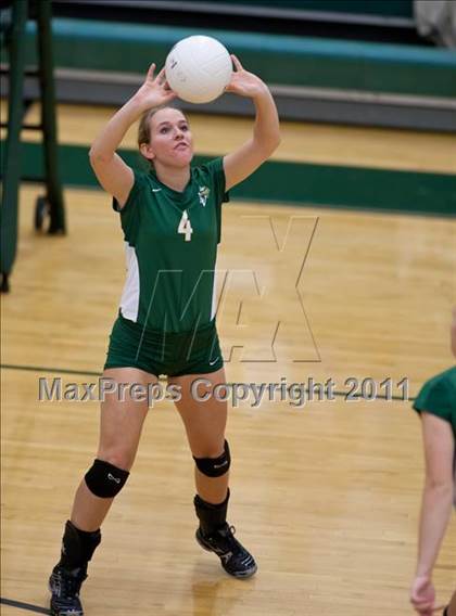 Thumbnail 1 in Heritage @ Loudoun Valley photogallery.