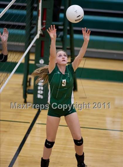 Thumbnail 3 in Heritage @ Loudoun Valley photogallery.
