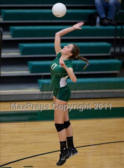 Thumbnail 2 in Heritage @ Loudoun Valley photogallery.