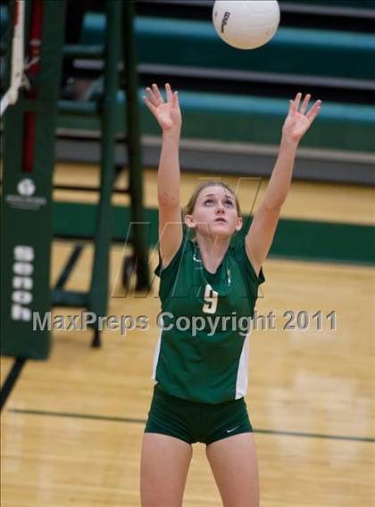 Thumbnail 3 in Heritage @ Loudoun Valley photogallery.