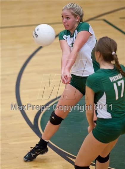 Thumbnail 2 in Heritage @ Loudoun Valley photogallery.