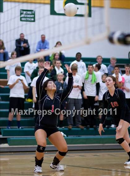 Thumbnail 1 in Heritage @ Loudoun Valley photogallery.