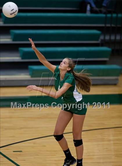 Thumbnail 1 in Heritage @ Loudoun Valley photogallery.