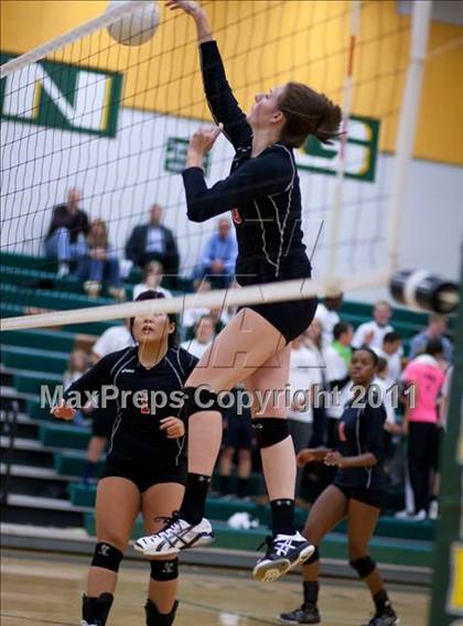 Thumbnail 2 in Heritage @ Loudoun Valley photogallery.