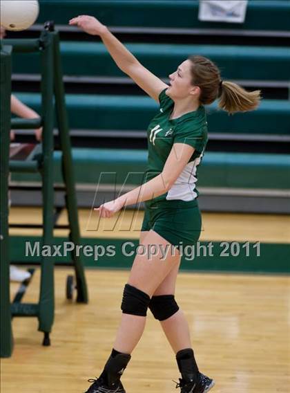 Thumbnail 1 in Heritage @ Loudoun Valley photogallery.