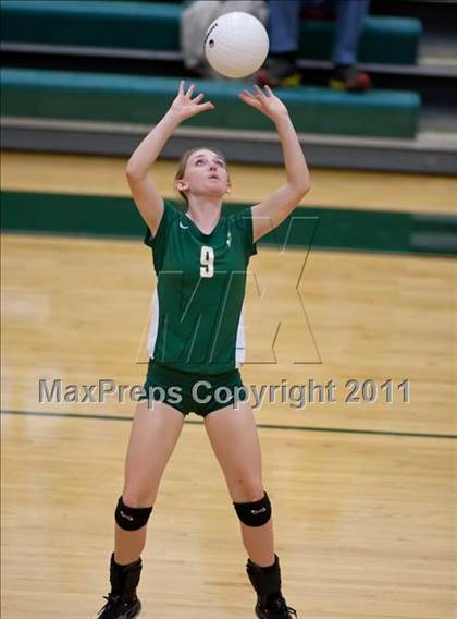 Thumbnail 1 in Heritage @ Loudoun Valley photogallery.
