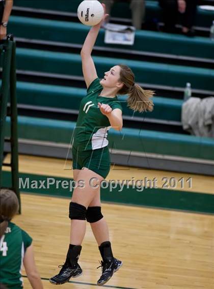 Thumbnail 3 in Heritage @ Loudoun Valley photogallery.