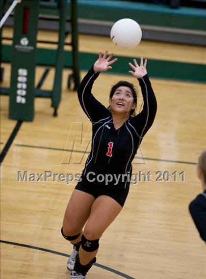 Thumbnail 3 in Heritage @ Loudoun Valley photogallery.