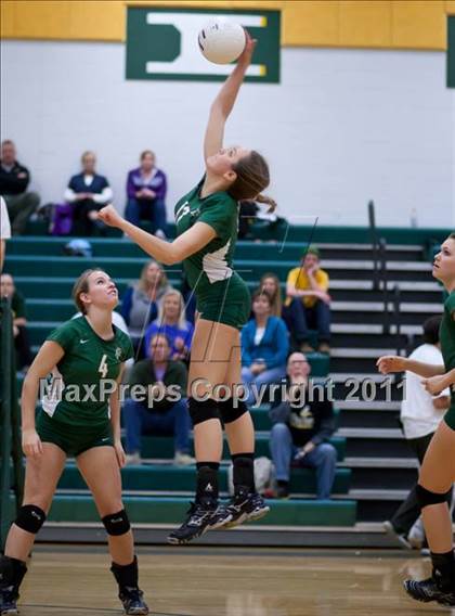 Thumbnail 3 in Heritage @ Loudoun Valley photogallery.