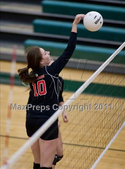 Thumbnail 1 in Heritage @ Loudoun Valley photogallery.