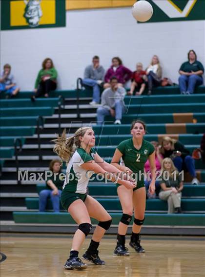 Thumbnail 2 in Heritage @ Loudoun Valley photogallery.