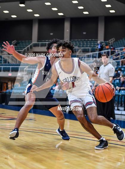 Thumbnail 1 in Seven Lakes @ Tompkins photogallery.