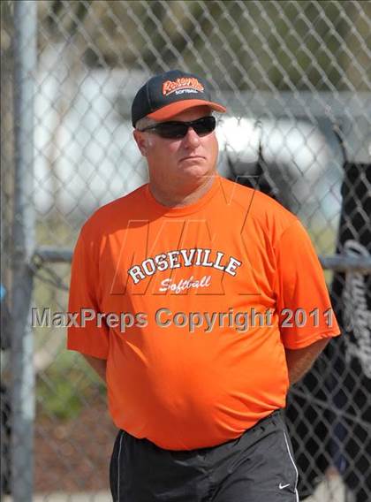 Thumbnail 1 in Pleasant Valley vs. Roseville (Stephanie LeDoux Tournament) photogallery.