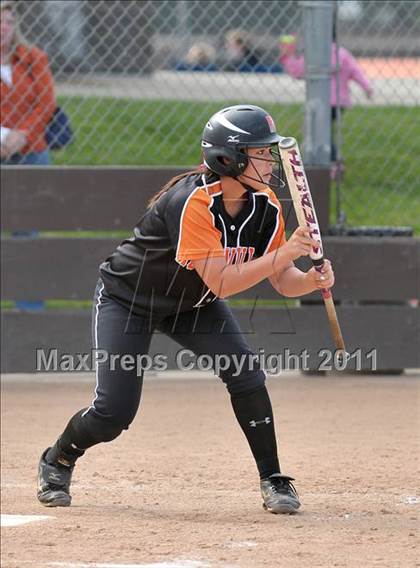 Thumbnail 3 in Pleasant Valley vs. Roseville (Stephanie LeDoux Tournament) photogallery.