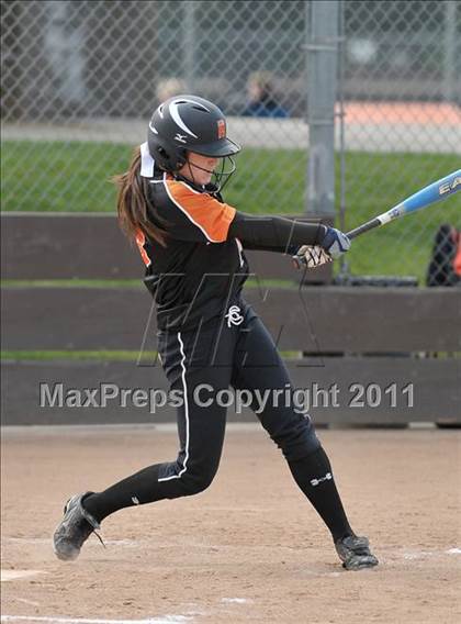 Thumbnail 2 in Pleasant Valley vs. Roseville (Stephanie LeDoux Tournament) photogallery.