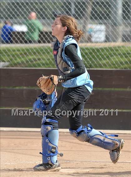 Thumbnail 2 in Pleasant Valley vs. Roseville (Stephanie LeDoux Tournament) photogallery.